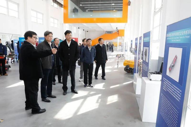  刘千伟调研上海建工；智能建造基地亮点频现；创新合作前景广阔。 IT技术 刘千伟调研上海建工；智能建造基地亮点频现；创新合作前景广阔。 IT技术