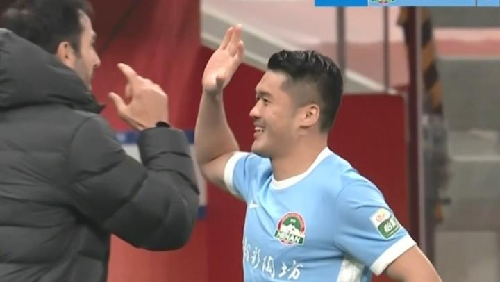  中超观察：河南队战术复盘与球员心路历程分享 体育新闻