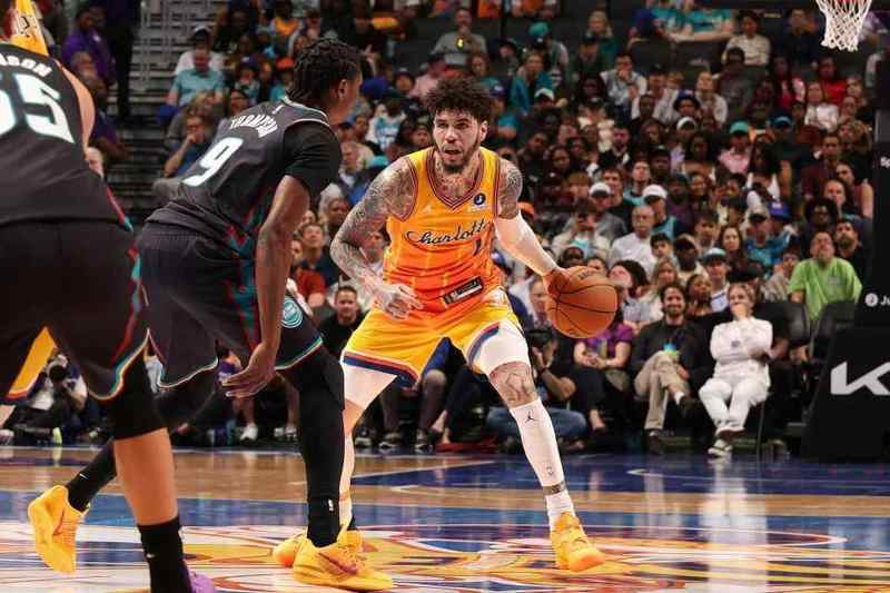  当活塞用一场逆转告诉你：有些胜利，需要学会等待 体育新闻