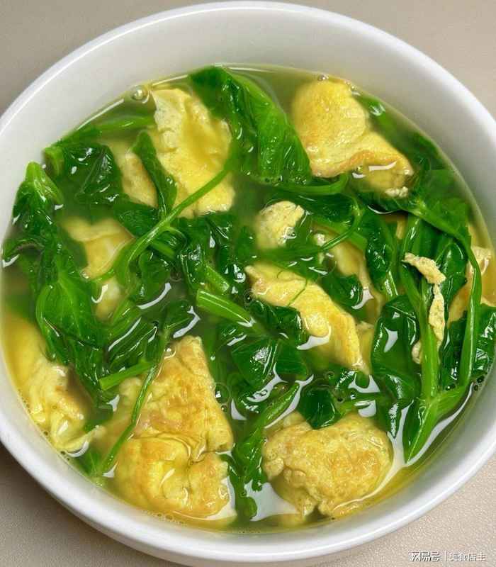  春季养肝排毒：8道碱性菜的技术拆解与科学烹饪指南 健康养生